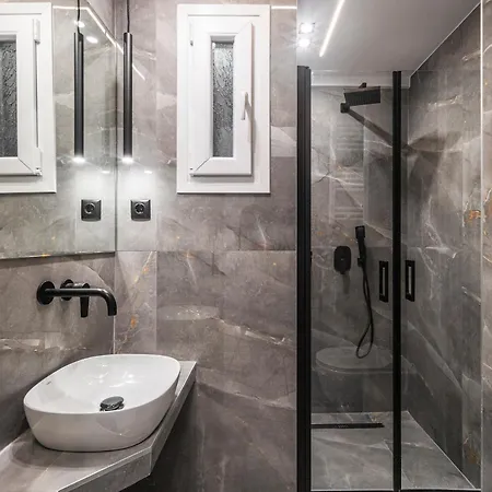 Apartment P Deluxe 9 *