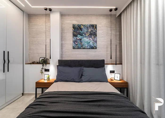 P Deluxe 9 Apartment